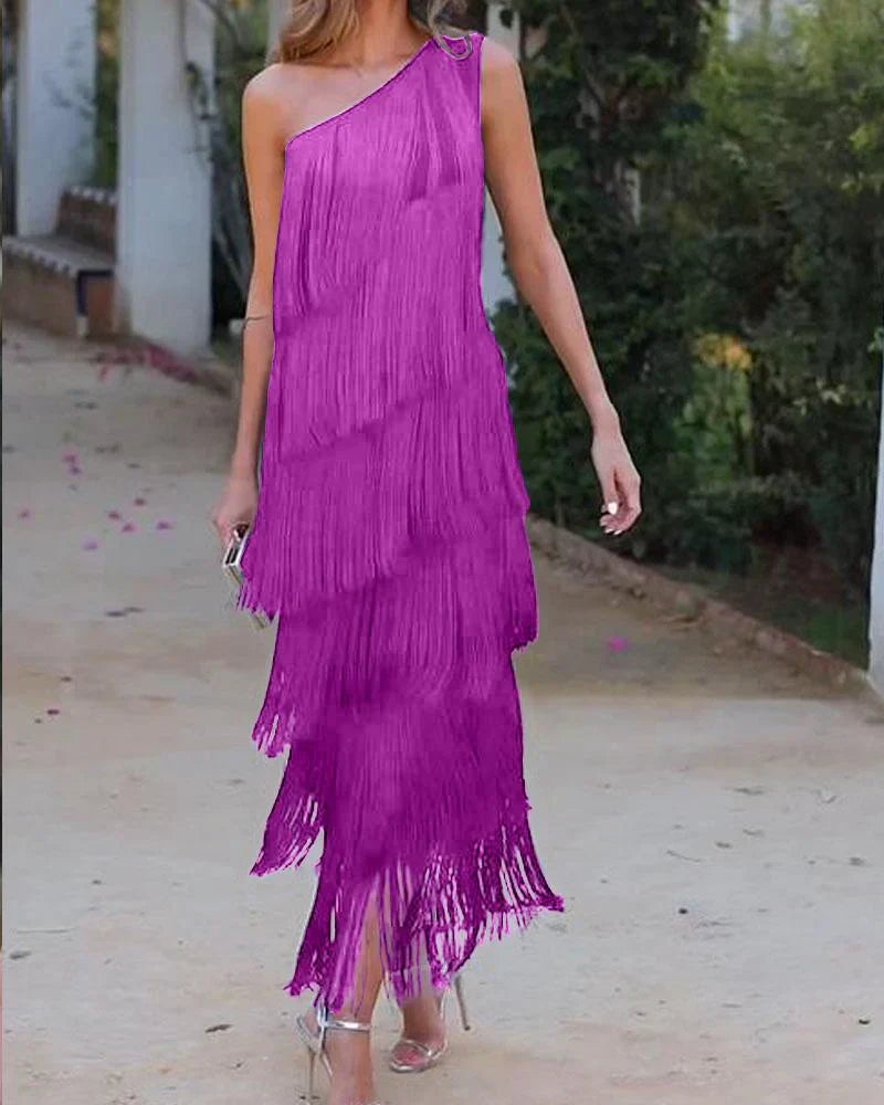 Nanda | Elegant dress with fringes