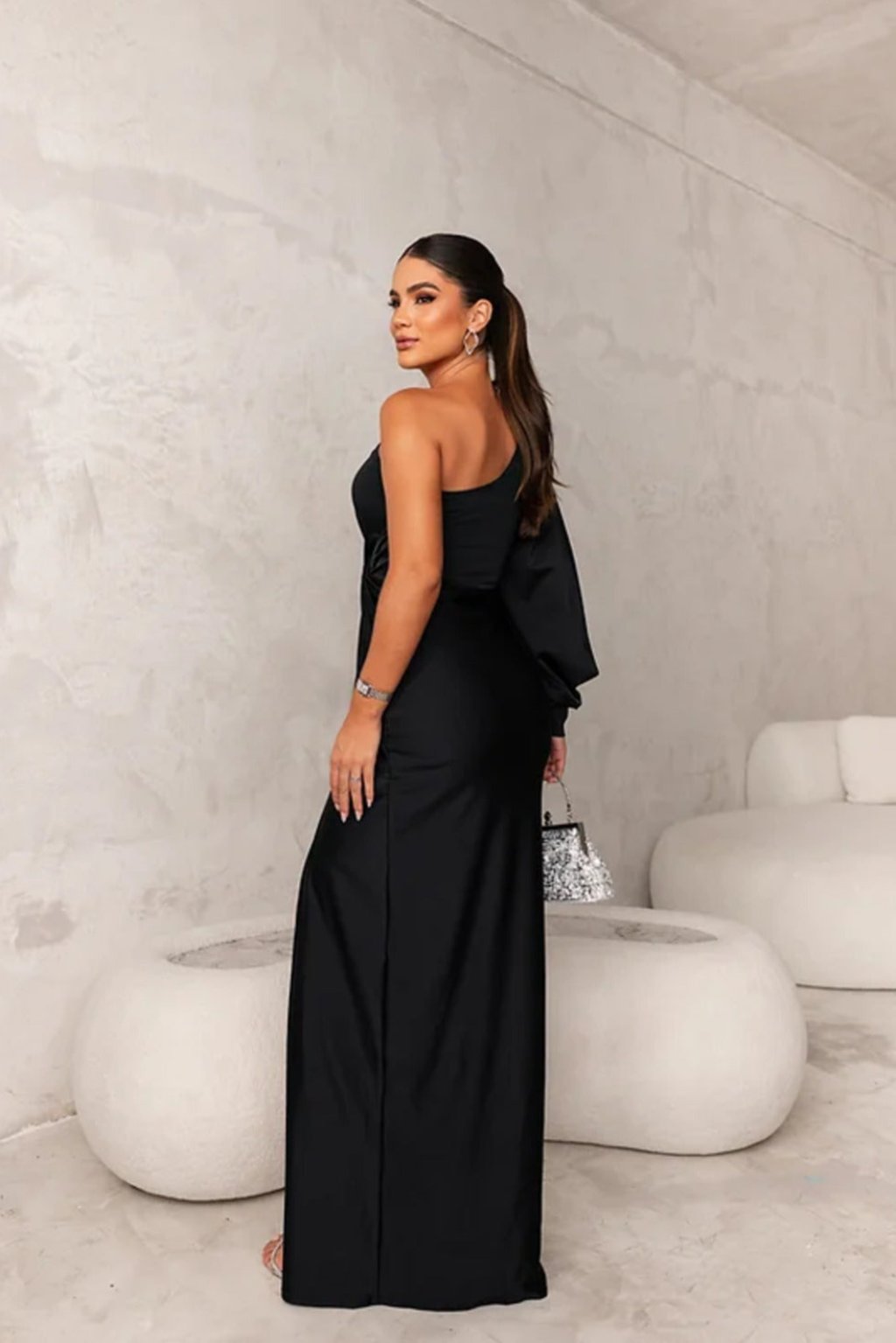 Priscilla | One sleeve satin dress