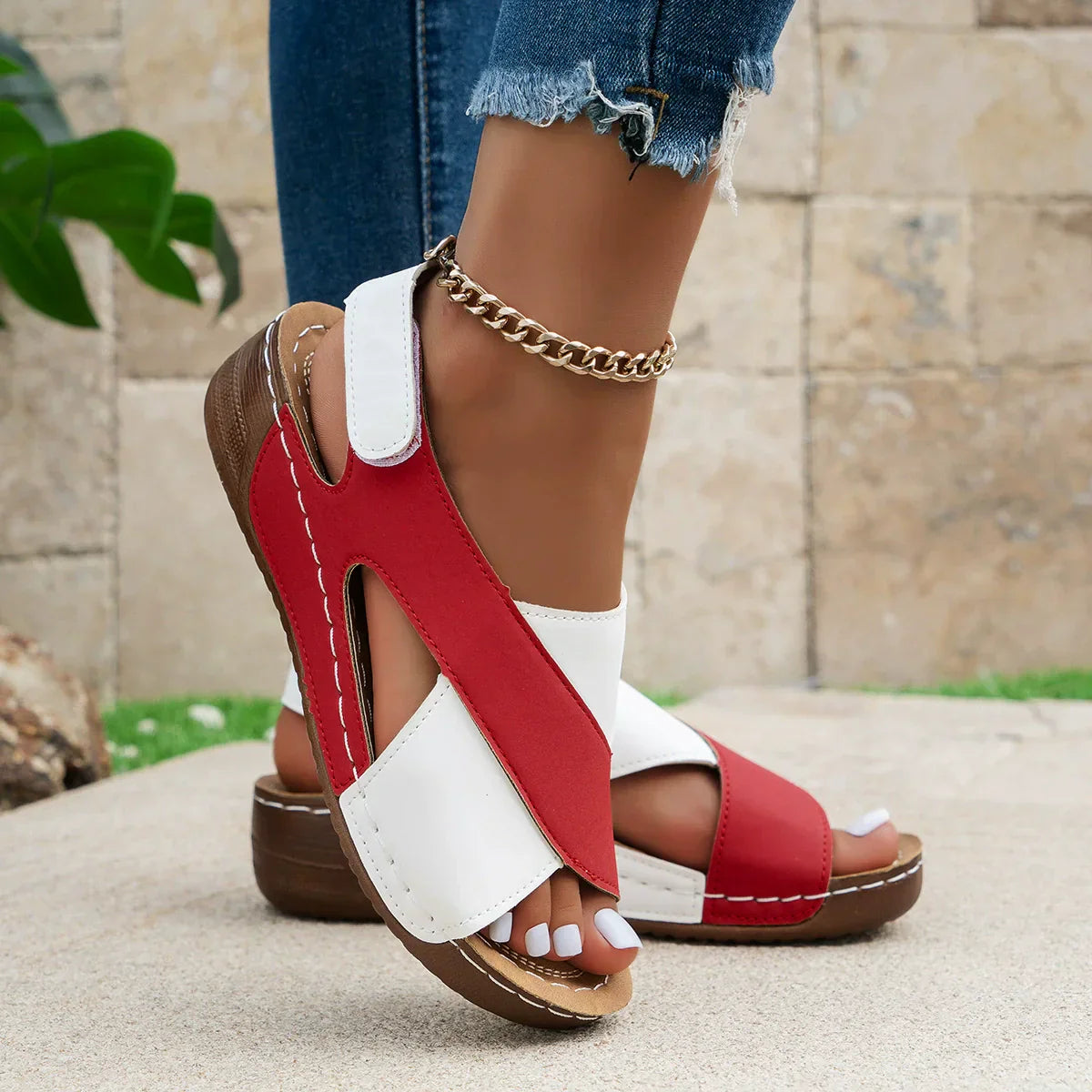 LOTTE - ORTHOPAEDIC SANDALS WITH HEEL SUPPORT