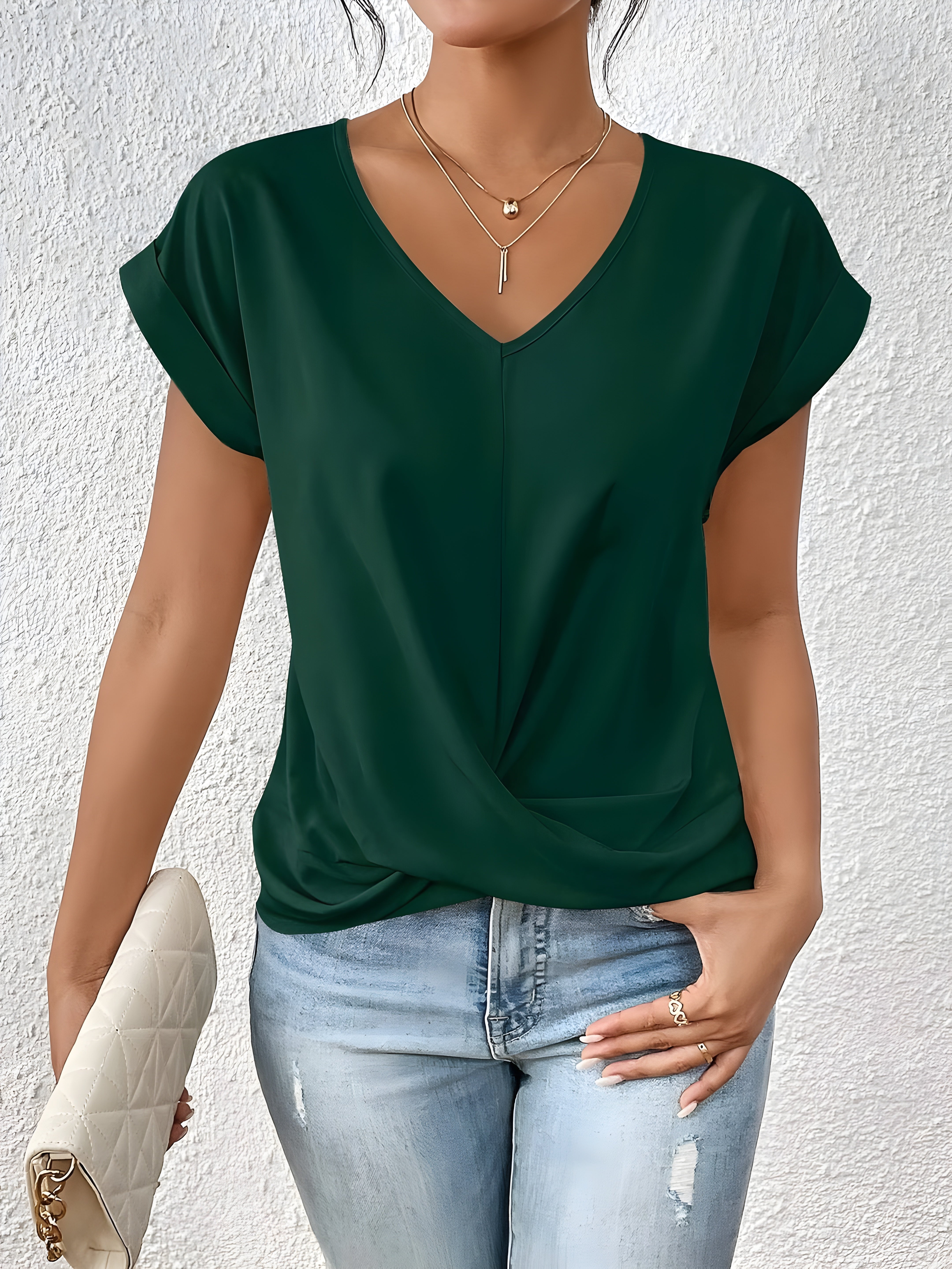 Faina™ | Elegant casual v-neck shirt