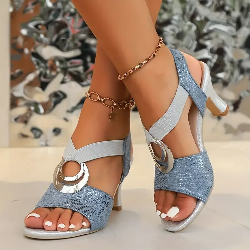 Paloma™ - Eleganta Pumps med Remmar och Dekorativt Spänne