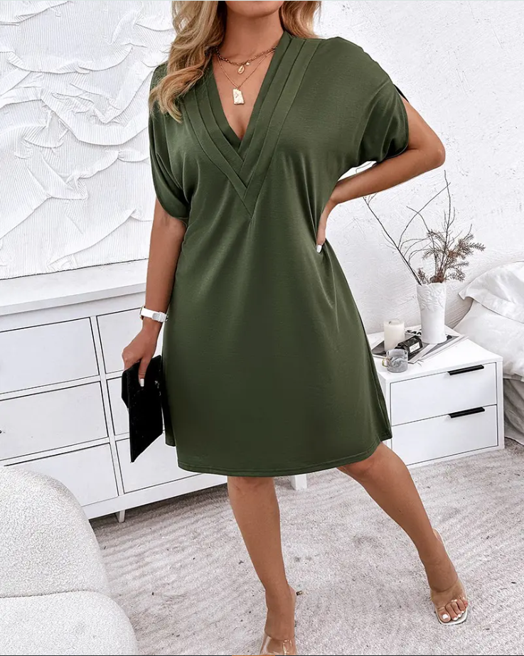 Blige | Elegant V-neck Dress