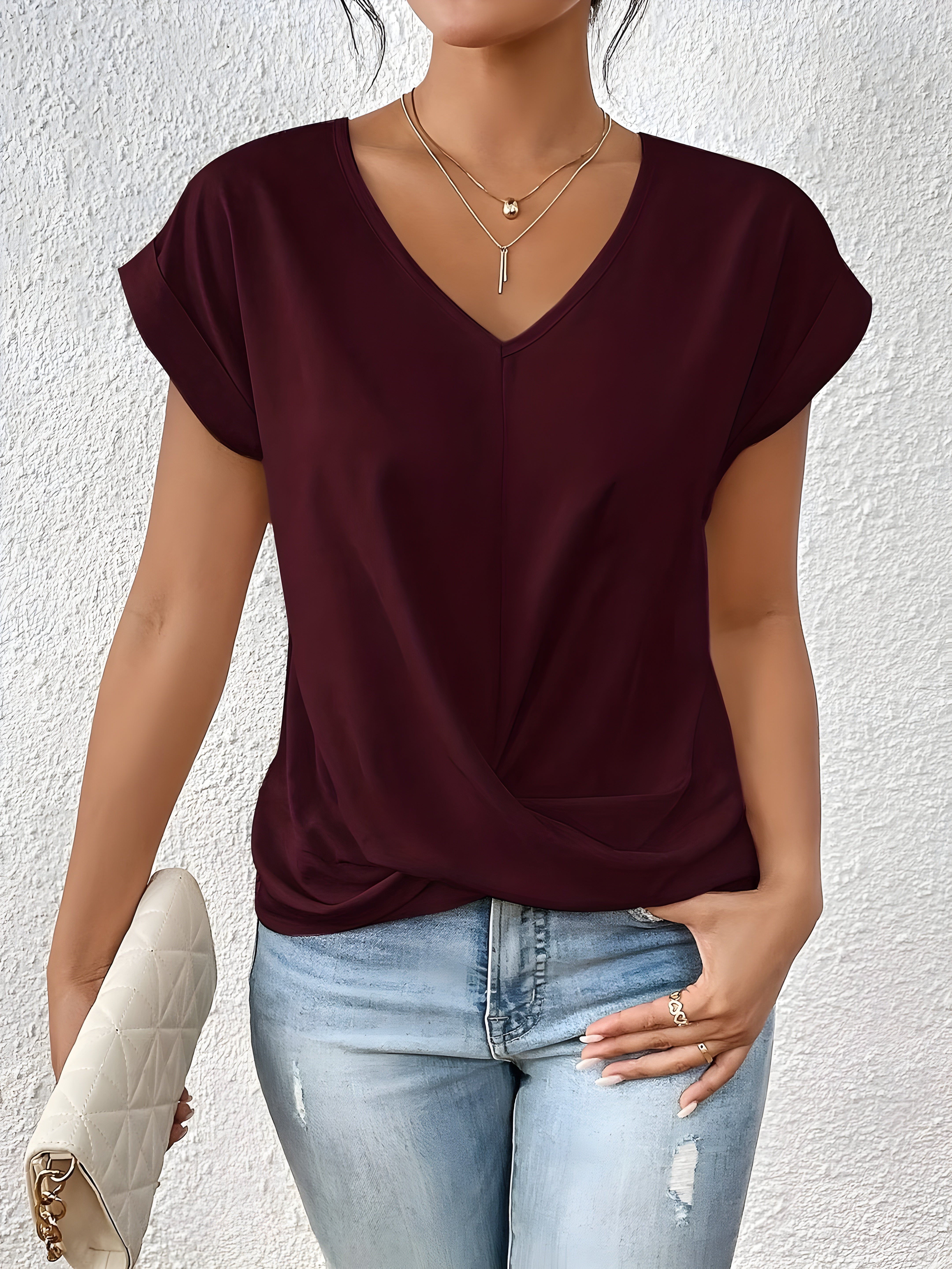 Faina™ | Elegant casual v-neck shirt