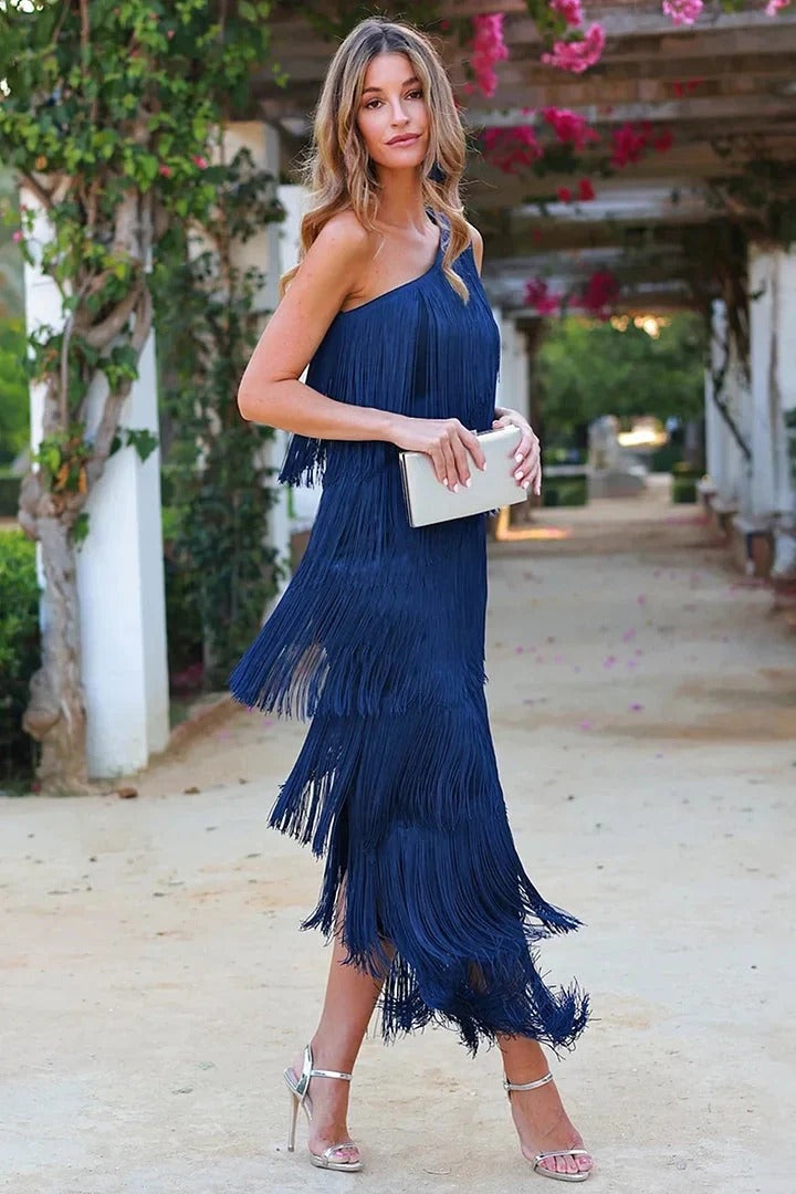 Nanda | Elegant dress with fringes