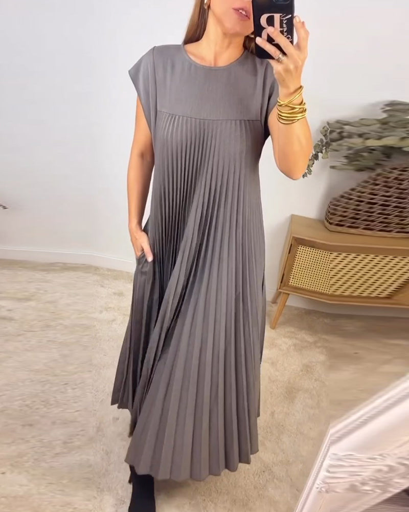 Amada | Sleeveless dress with pleats