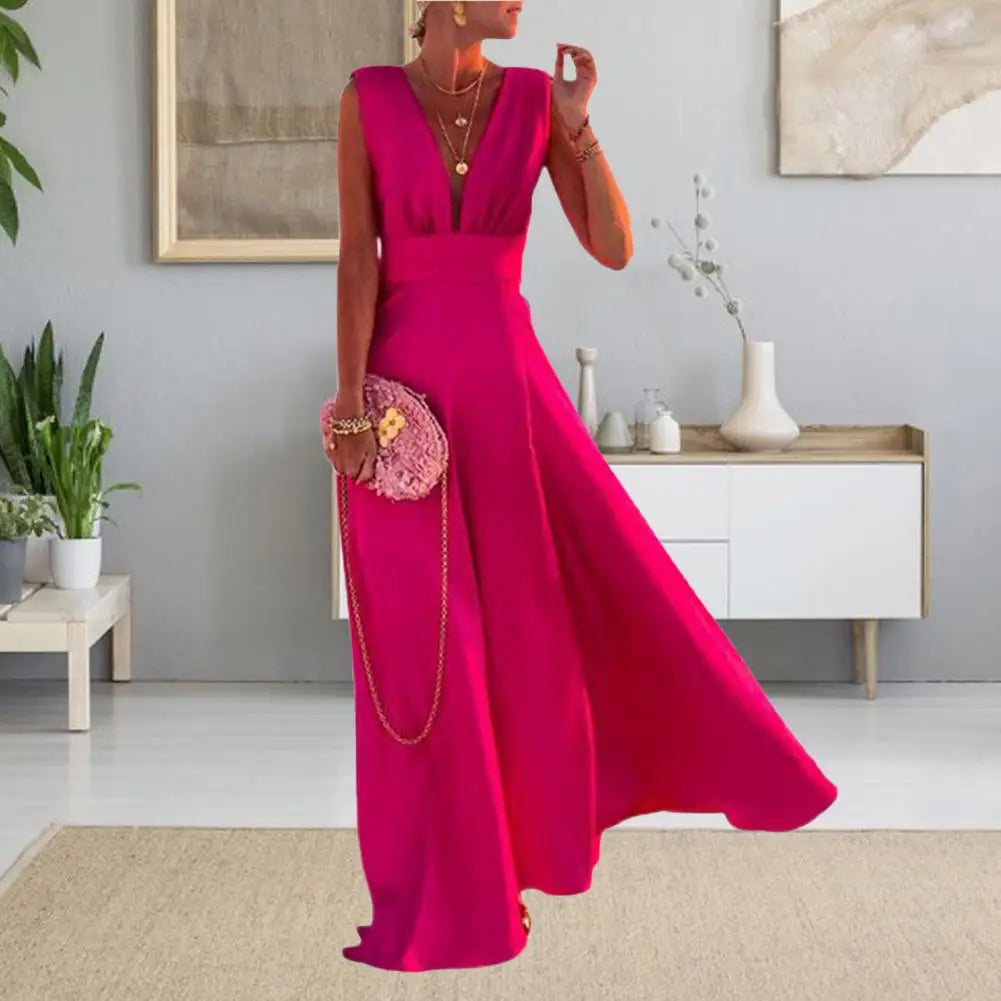 Desideria - Deep V-neck dress