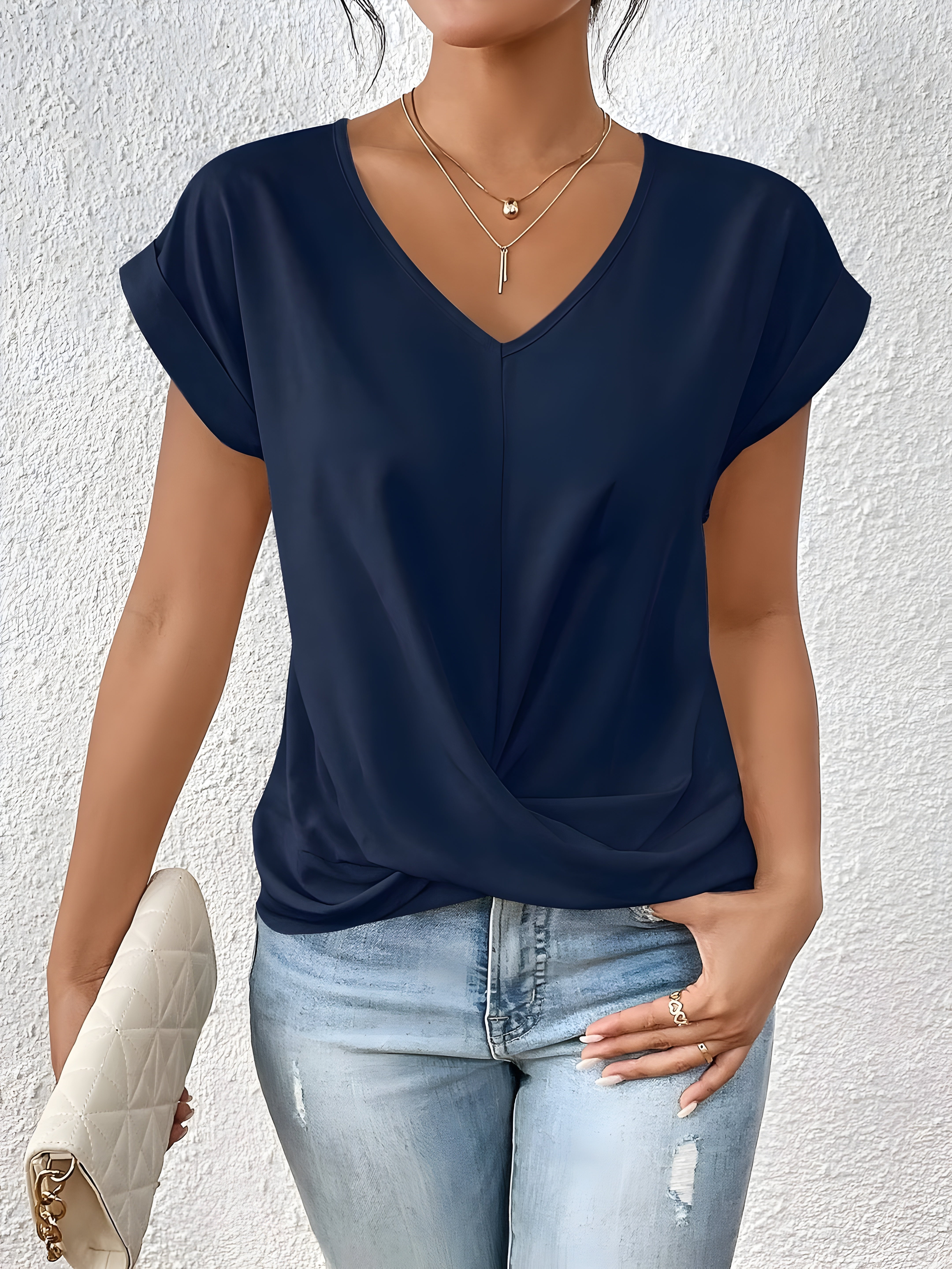 Faina™ | Elegant casual v-neck shirt