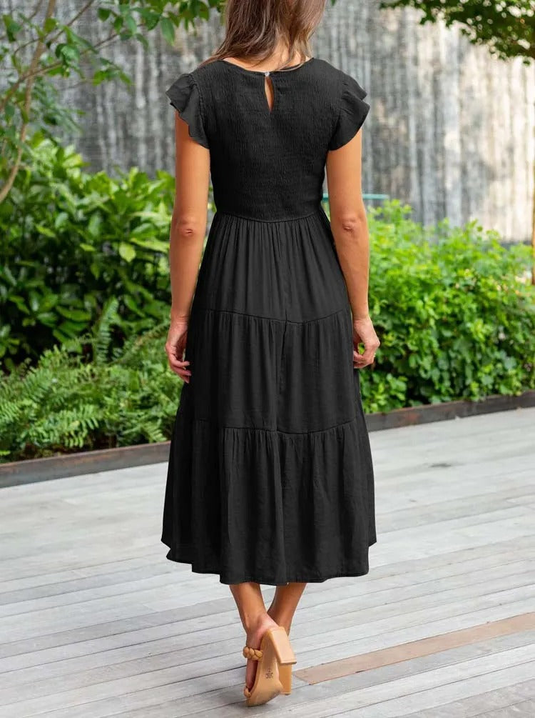 Amalia | Sophisticated dress that covers the belly