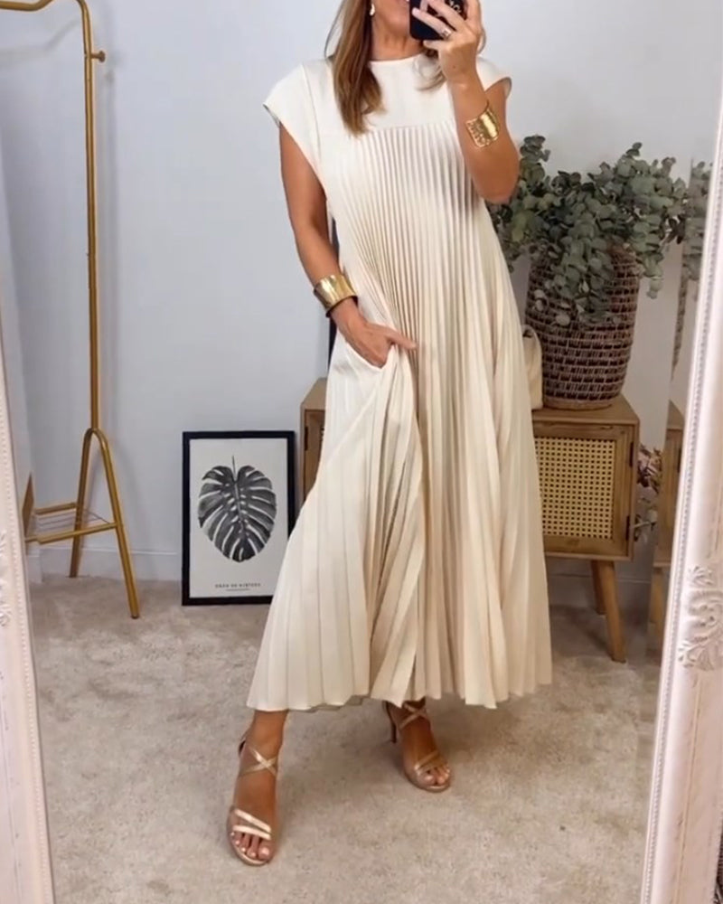Amada | Sleeveless dress with pleats