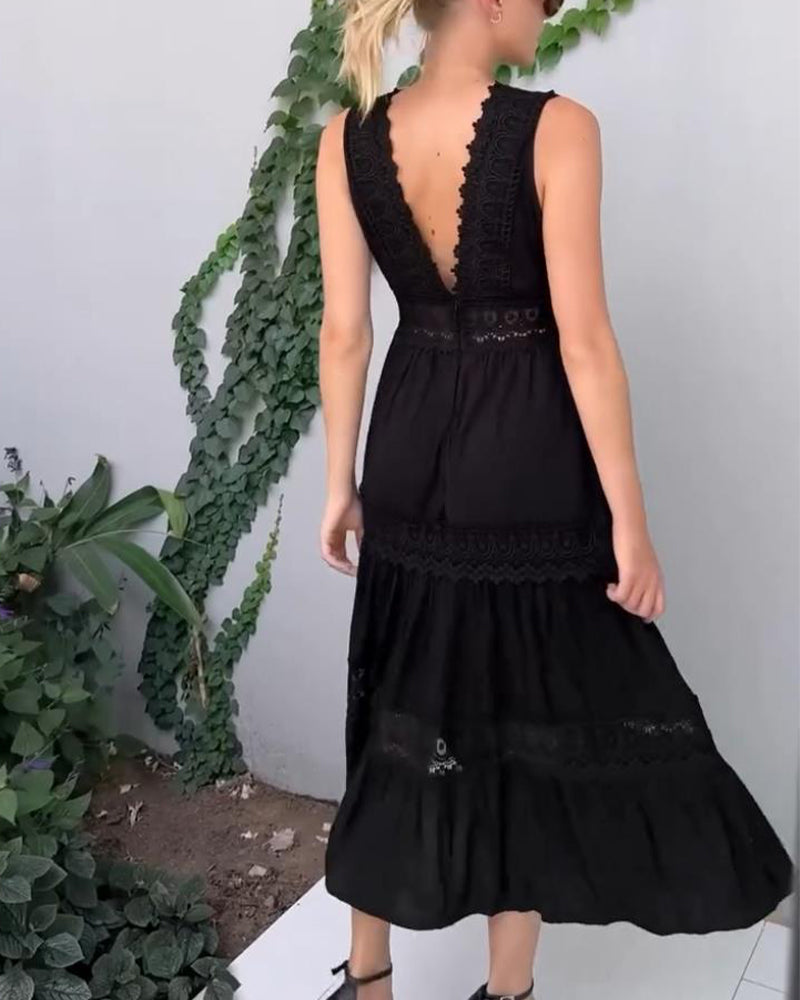 Sora™ – Ärmlös Boho Midiklänning med Spetsdetaljer