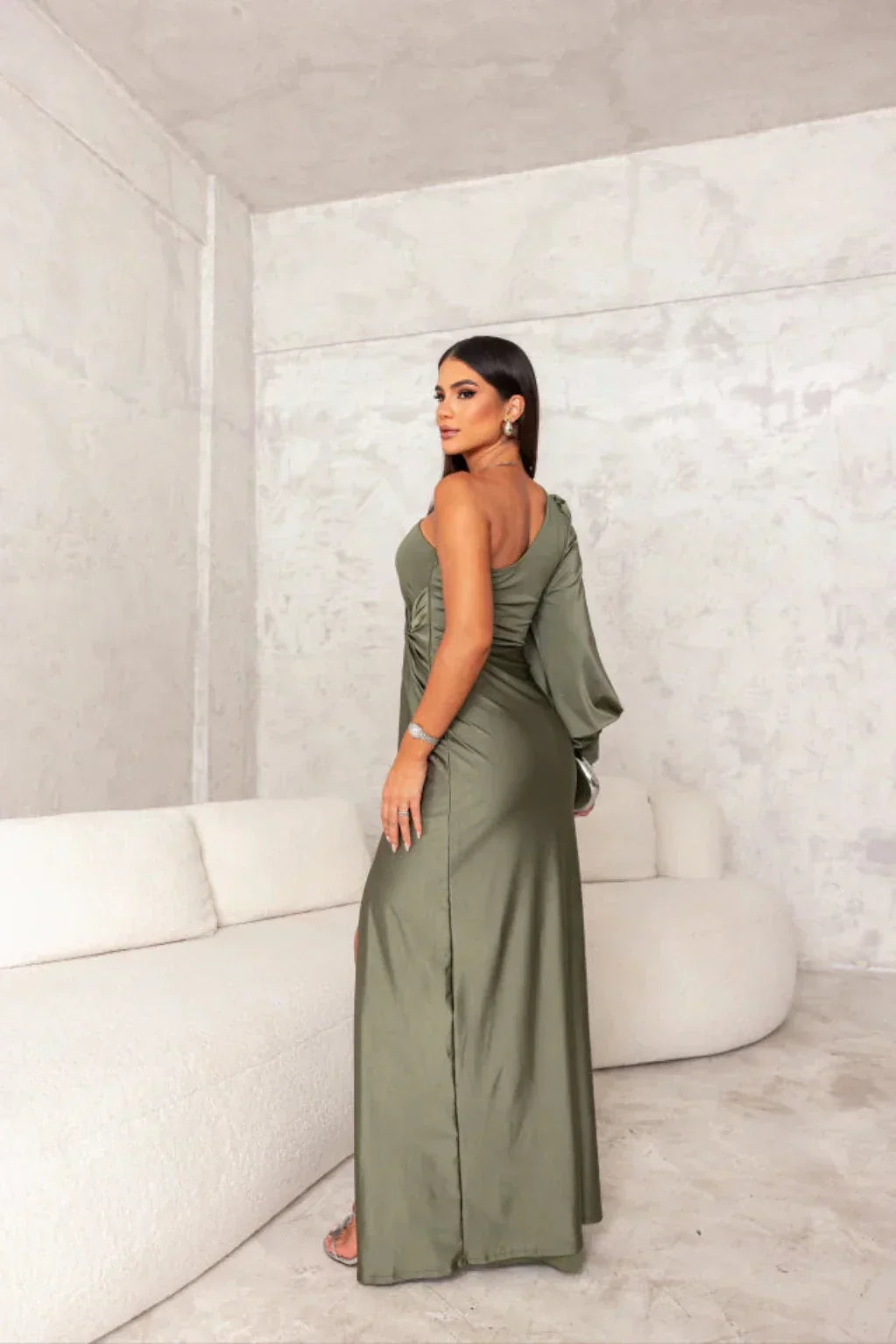 Priscilla | One sleeve satin dress