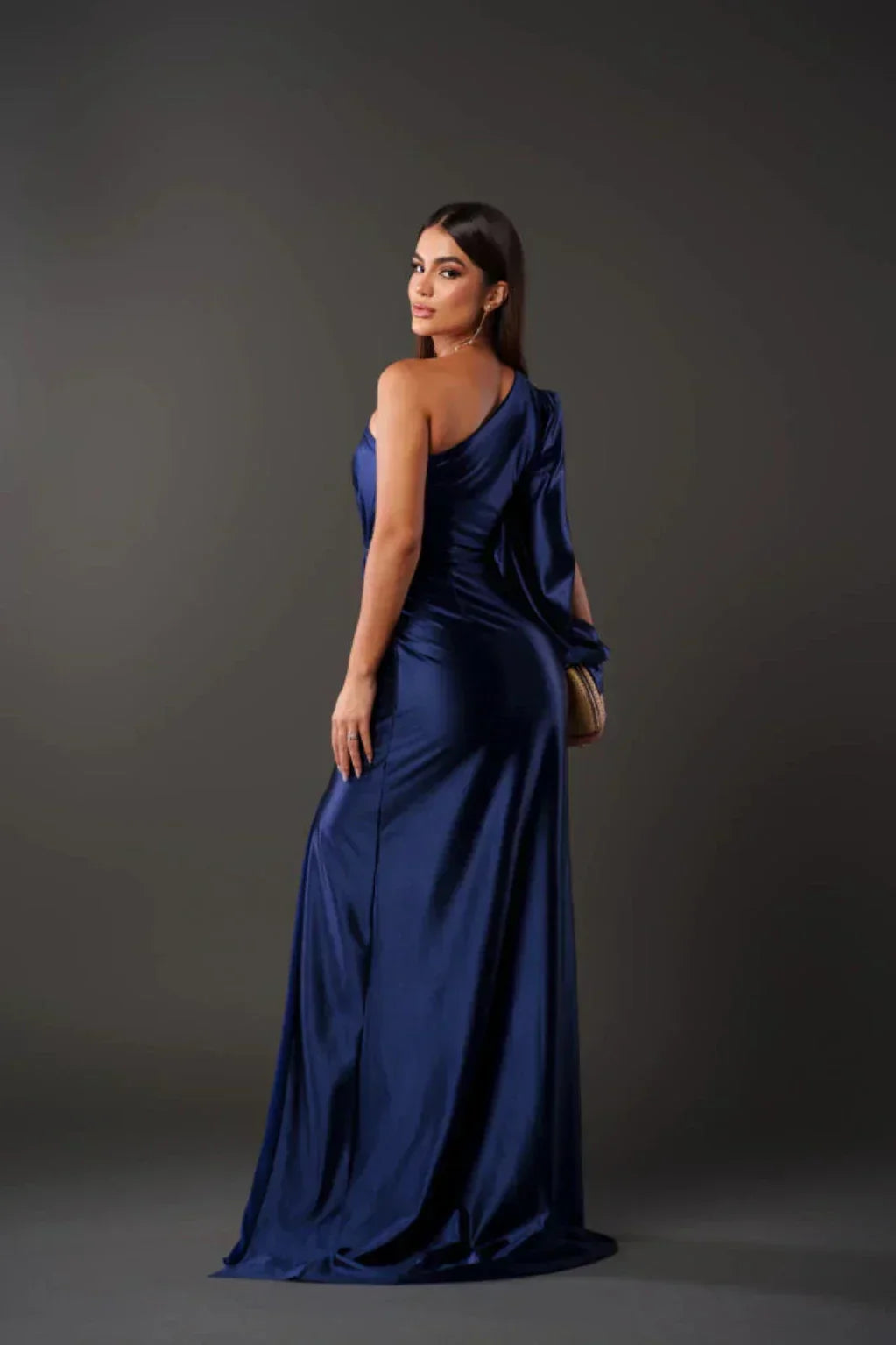 Priscilla | One sleeve satin dress