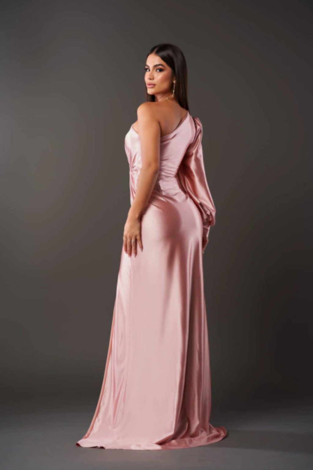 Priscilla | One sleeve satin dress