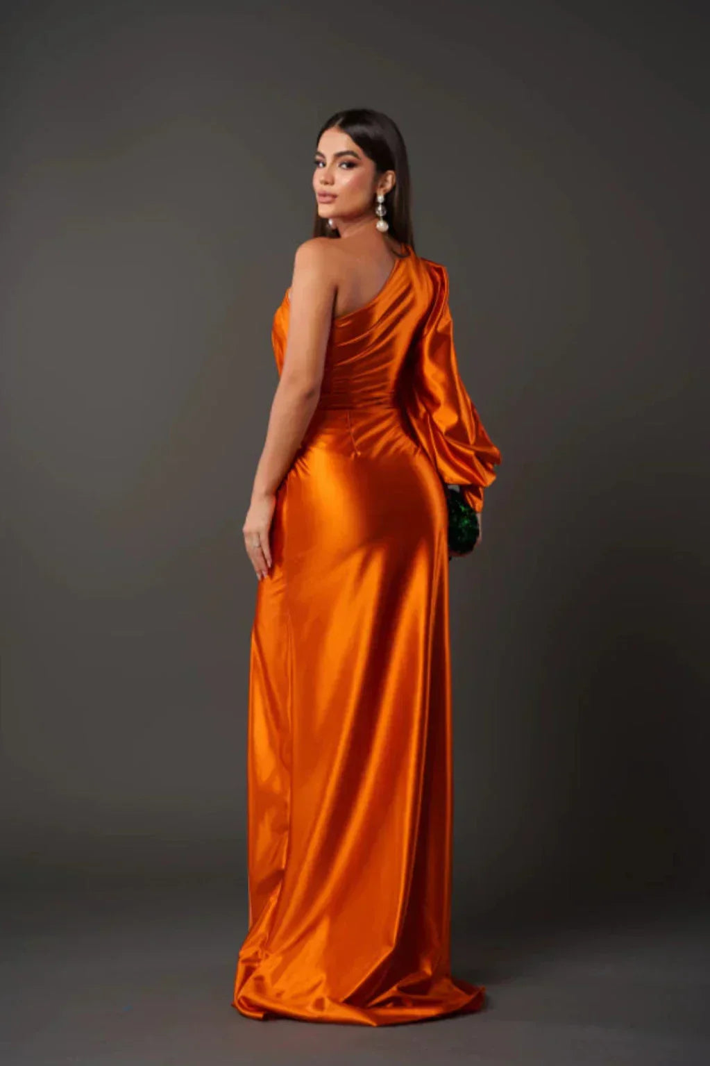 Priscilla | One sleeve satin dress