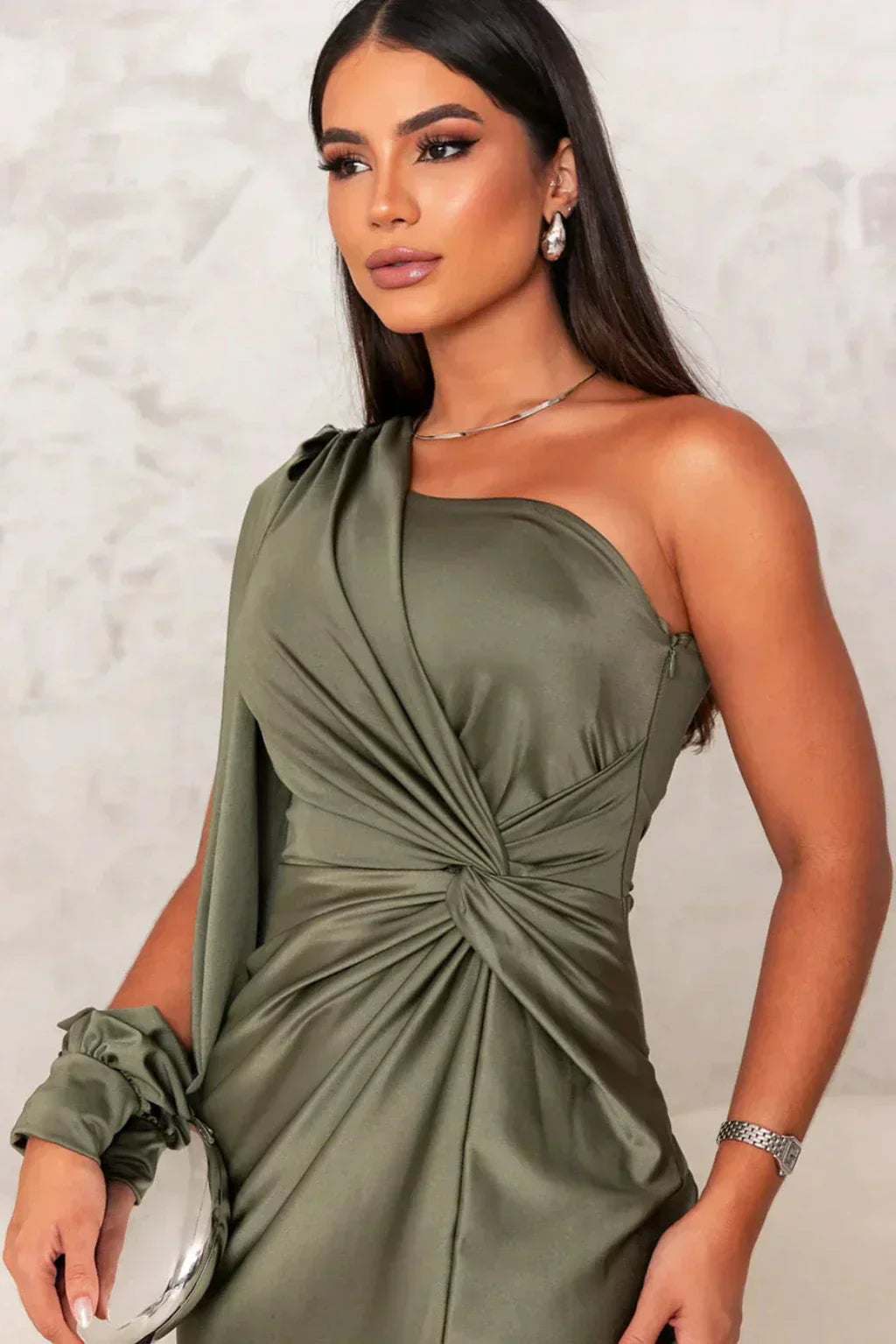 Priscilla | One sleeve satin dress